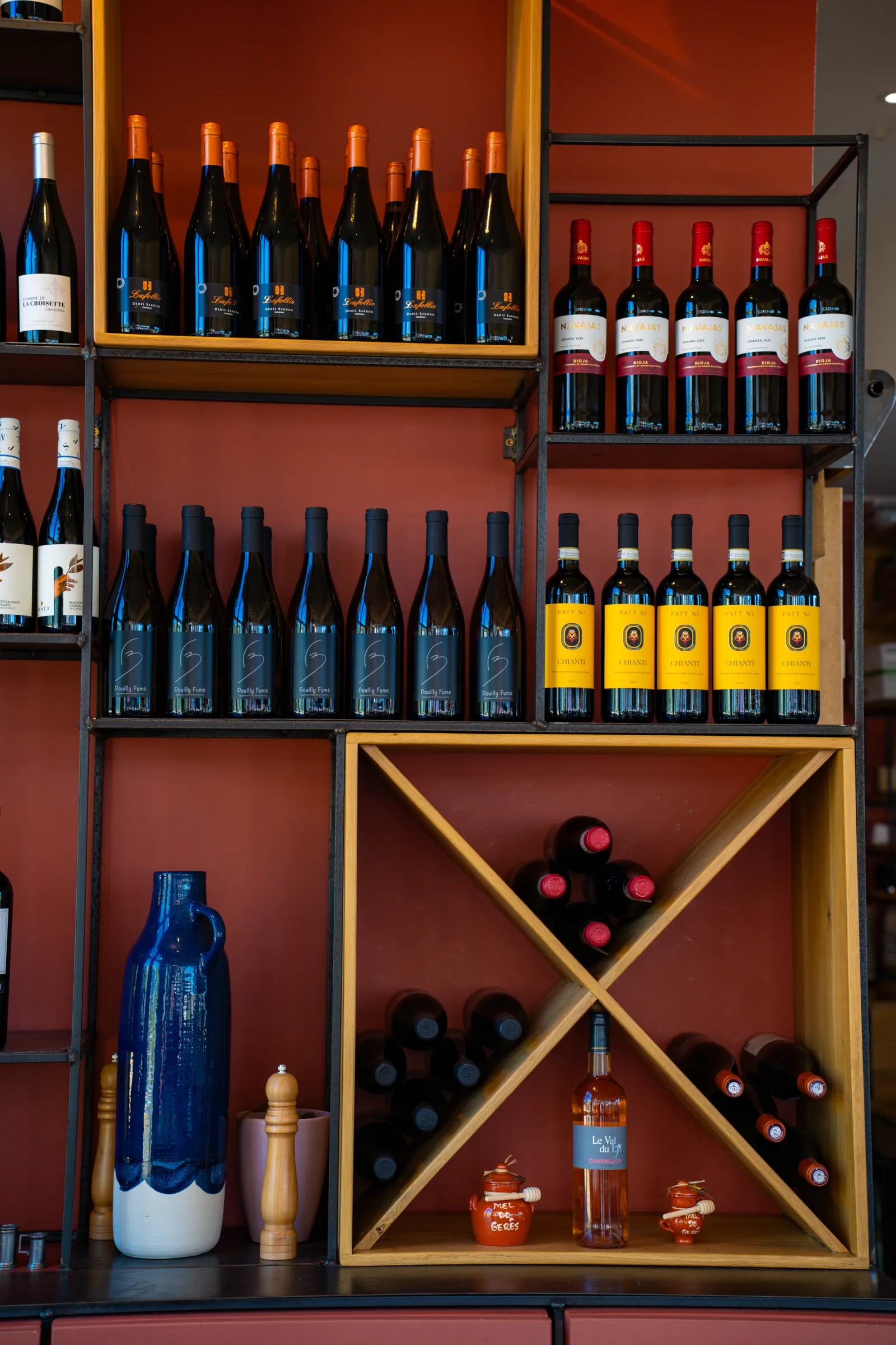 La cave à vins de L'espuma à Nantes
